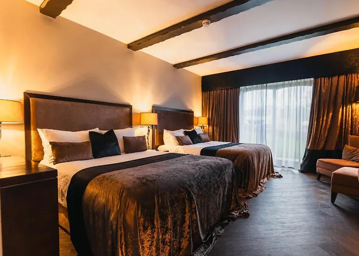 Derwent Manor Boutique Hotel